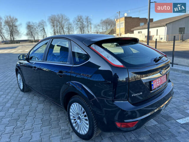 Чорний Форд Фокус, об'ємом двигуна 1.6 л та пробігом 244 тис. км за 5300 $, фото 5 на Automoto.ua
