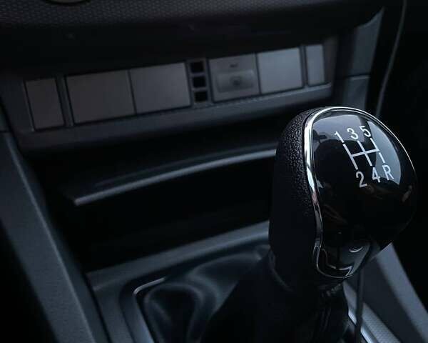 Черный Форд Фокус, объемом двигателя 1.8 л и пробегом 245 тыс. км за 7000 $, фото 53 на Automoto.ua