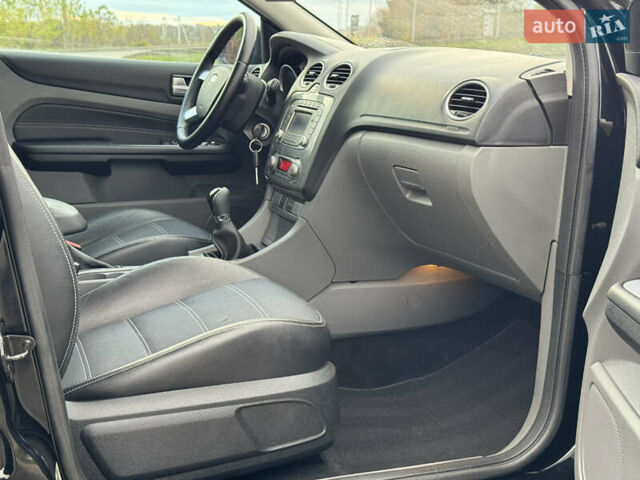 Черный Форд Фокус, объемом двигателя 1.8 л и пробегом 193 тыс. км за 5999 $, фото 85 на Automoto.ua