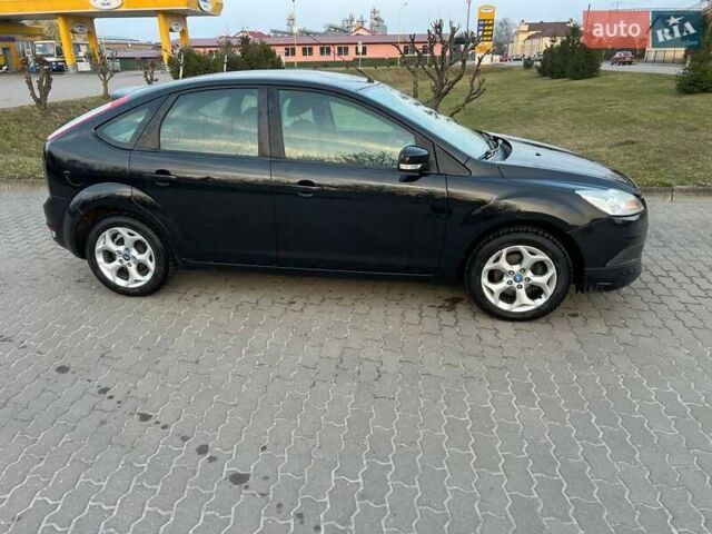 Черный Форд Фокус, объемом двигателя 1.56 л и пробегом 278 тыс. км за 4600 $, фото 16 на Automoto.ua