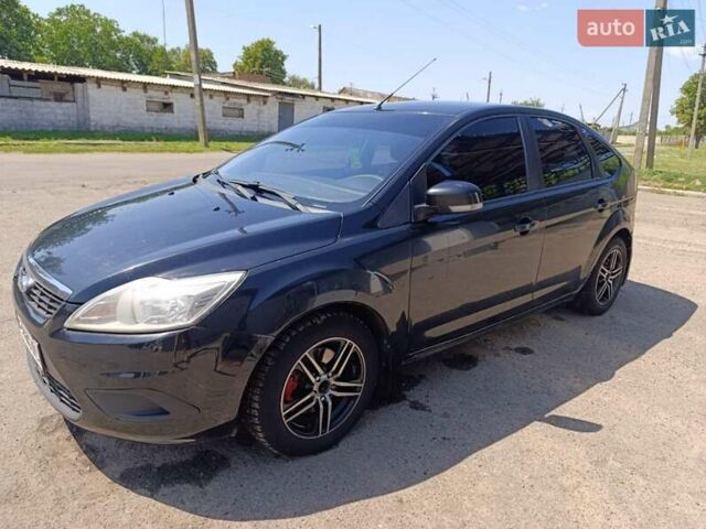 Черный Форд Фокус, объемом двигателя 1.6 л и пробегом 330 тыс. км за 4400 $, фото 10 на Automoto.ua