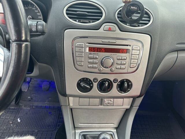 Чорний Форд Фокус, об'ємом двигуна 1.6 л та пробігом 3 тис. км за 5179 $, фото 3 на Automoto.ua