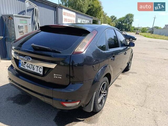 Черный Форд Фокус, объемом двигателя 1.6 л и пробегом 330 тыс. км за 4400 $, фото 8 на Automoto.ua