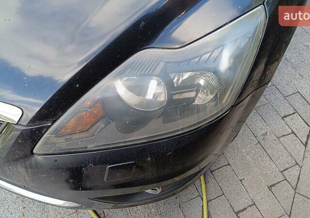 Черный Форд Фокус, объемом двигателя 1.8 л и пробегом 287 тыс. км за 6800 $, фото 49 на Automoto.ua