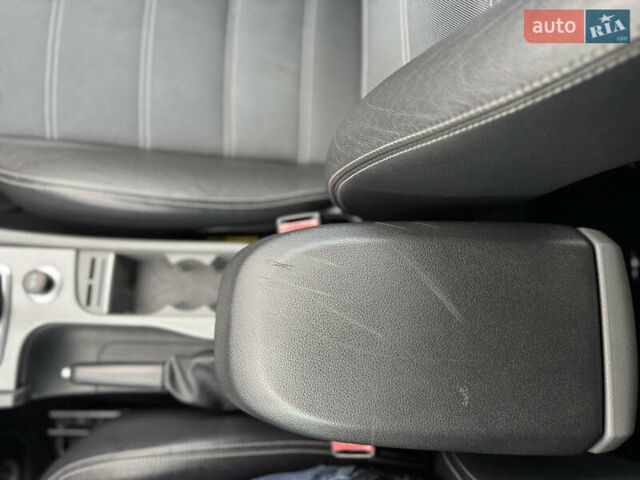 Черный Форд Фокус, объемом двигателя 1.8 л и пробегом 193 тыс. км за 5999 $, фото 59 на Automoto.ua