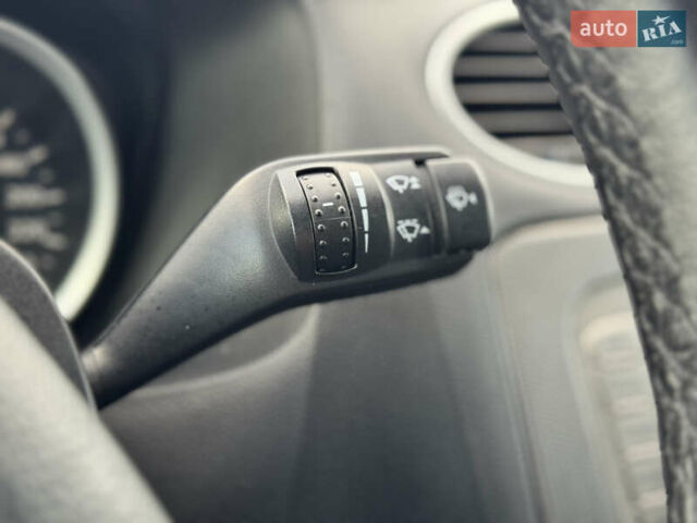 Черный Форд Фокус, объемом двигателя 1.8 л и пробегом 193 тыс. км за 5999 $, фото 52 на Automoto.ua