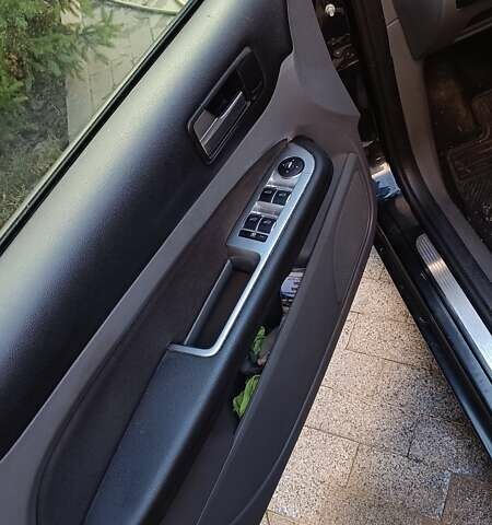 Черный Форд Фокус, объемом двигателя 1.8 л и пробегом 287 тыс. км за 6800 $, фото 28 на Automoto.ua