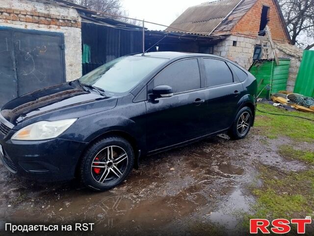 Черный Форд Фокус, объемом двигателя 1.6 л и пробегом 300 тыс. км за 4600 $, фото 3 на Automoto.ua