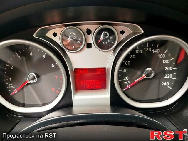 Чорний Форд Фокус, об'ємом двигуна 1.6 л та пробігом 217 тис. км за 4600 $, фото 7 на Automoto.ua