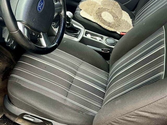 Чорний Форд Фокус, об'ємом двигуна 1.6 л та пробігом 213 тис. км за 5750 $, фото 6 на Automoto.ua