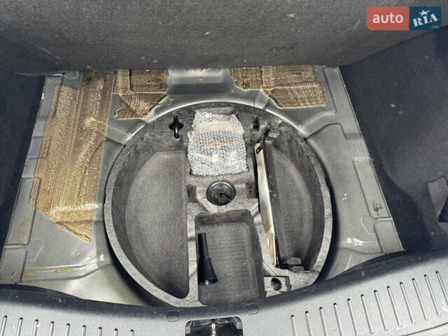 Черный Форд Фокус, объемом двигателя 1.8 л и пробегом 189 тыс. км за 5650 $, фото 30 на Automoto.ua