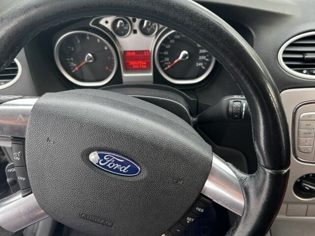 Черный Форд Фокус, объемом двигателя 1.6 л и пробегом 3 тыс. км за 5081 $, фото 2 на Automoto.ua