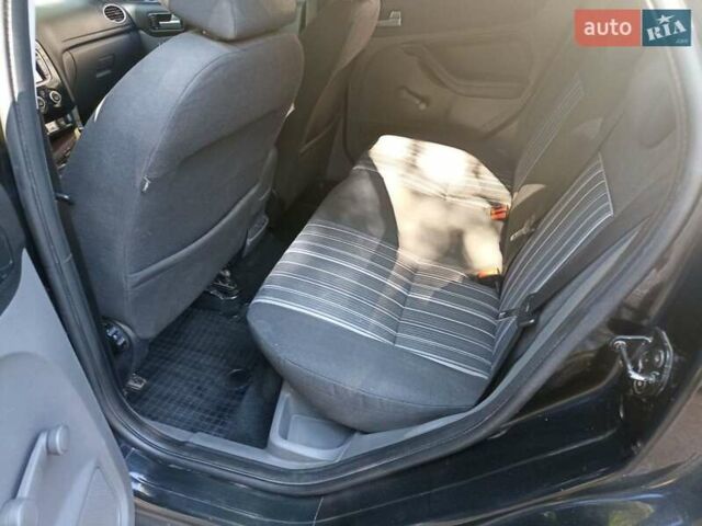 Чорний Форд Фокус, об'ємом двигуна 1.6 л та пробігом 285 тис. км за 4650 $, фото 2 на Automoto.ua