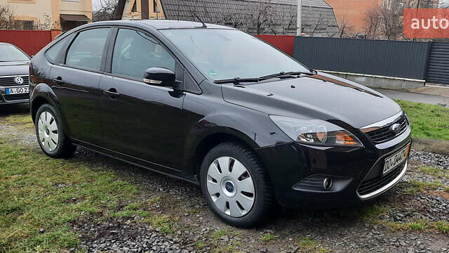 Черный Форд Фокус, объемом двигателя 1.8 л и пробегом 189 тыс. км за 5500 $, фото 7 на Automoto.ua
