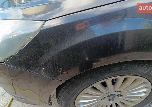 Черный Форд Фокус, объемом двигателя 1.8 л и пробегом 287 тыс. км за 6800 $, фото 50 на Automoto.ua