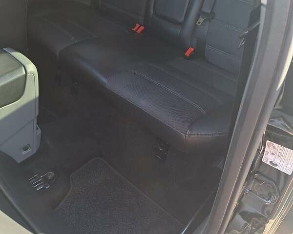 Черный Форд Фокус, объемом двигателя 2 л и пробегом 150 тыс. км за 4550 $, фото 13 на Automoto.ua