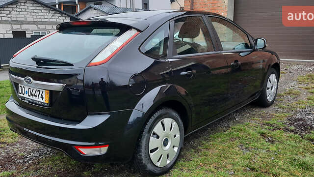 Черный Форд Фокус, объемом двигателя 1.8 л и пробегом 189 тыс. км за 5500 $, фото 21 на Automoto.ua