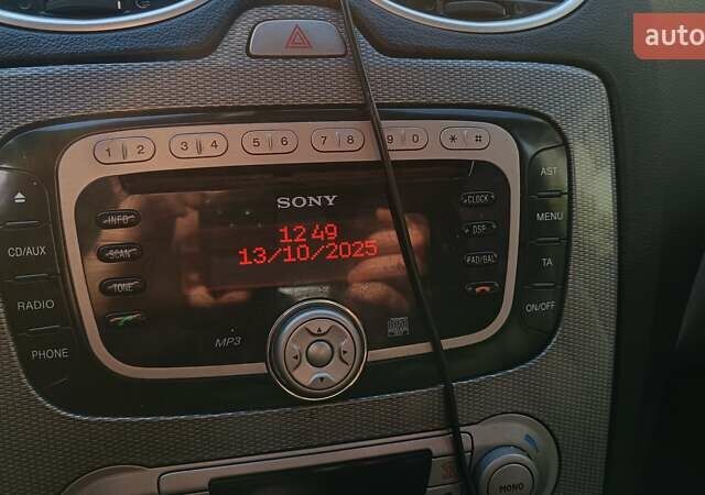 Черный Форд Фокус, объемом двигателя 1.8 л и пробегом 287 тыс. км за 6800 $, фото 37 на Automoto.ua