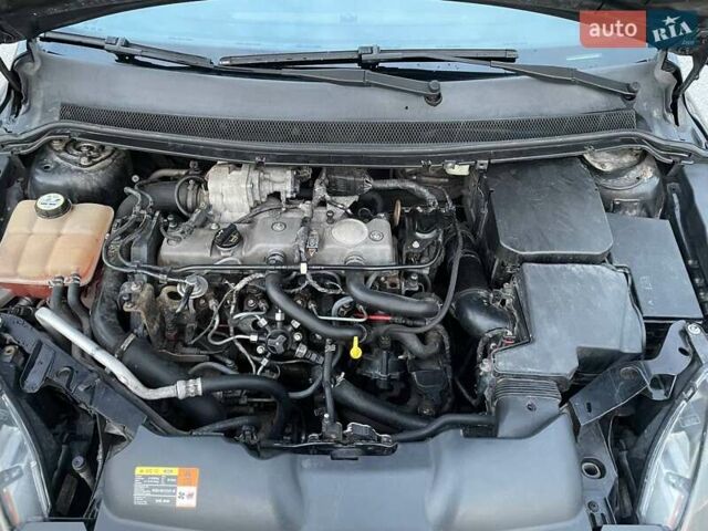 Черный Форд Фокус, объемом двигателя 1.8 л и пробегом 245 тыс. км за 7000 $, фото 75 на Automoto.ua