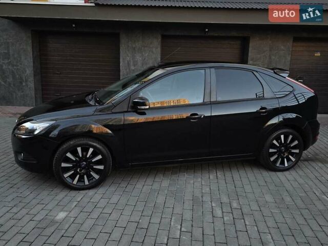 Черный Форд Фокус, объемом двигателя 1.6 л и пробегом 209 тыс. км за 6850 $, фото 11 на Automoto.ua