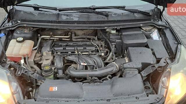 Чорний Форд Фокус, об'ємом двигуна 1.6 л та пробігом 215 тис. км за 5700 $, фото 10 на Automoto.ua