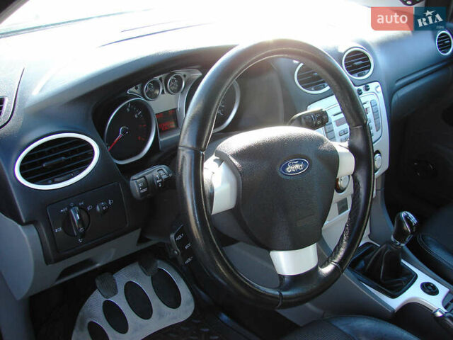 Форд Фокус 2009 в Одессе на Automoto.ua Черный Форд Фокус, объемом двигателя 1.6 л и пробегом 213 тыс. км за 5750 $, фото 10 на Automoto.ua