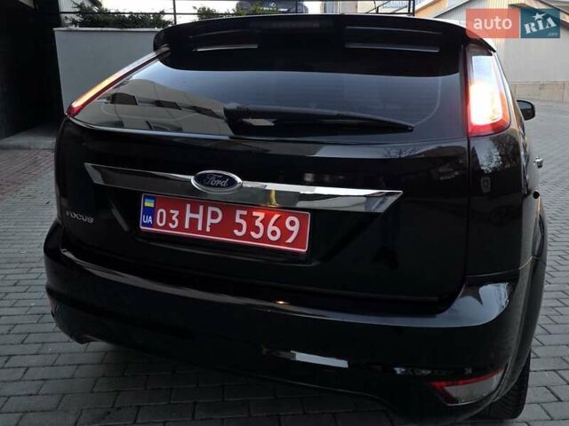 Черный Форд Фокус, объемом двигателя 1.6 л и пробегом 209 тыс. км за 6850 $, фото 7 на Automoto.ua