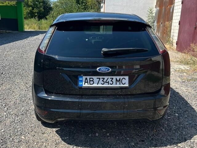 Чорний Форд Фокус, об'ємом двигуна 2 л та пробігом 252 тис. км за 6200 $, фото 4 на Automoto.ua