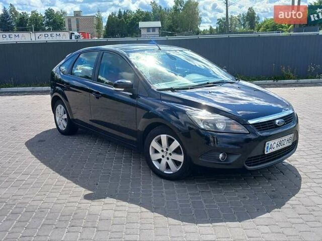 Черный Форд Фокус, объемом двигателя 1.56 л и пробегом 405 тыс. км за 4950 $, фото 9 на Automoto.ua