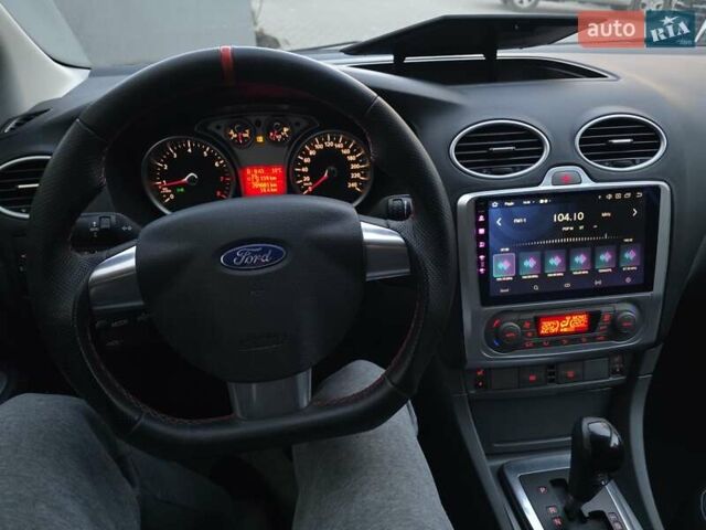 Черный Форд Фокус, объемом двигателя 1.6 л и пробегом 209 тыс. км за 6850 $, фото 40 на Automoto.ua
