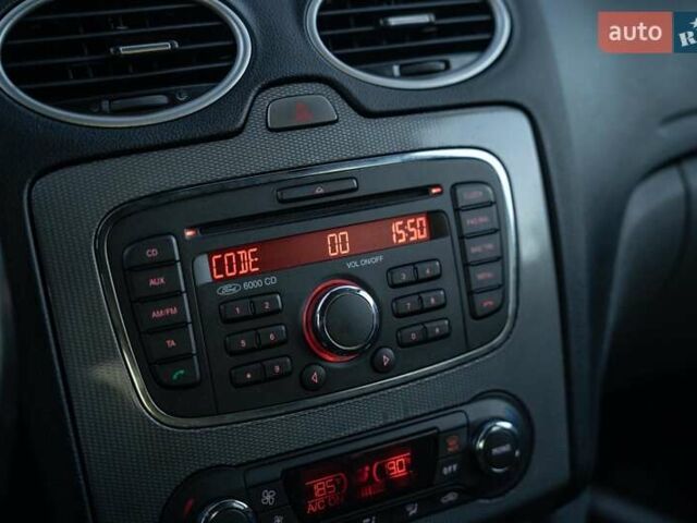 Чорний Форд Фокус, об'ємом двигуна 2 л та пробігом 258 тис. км за 7700 $, фото 22 на Automoto.ua