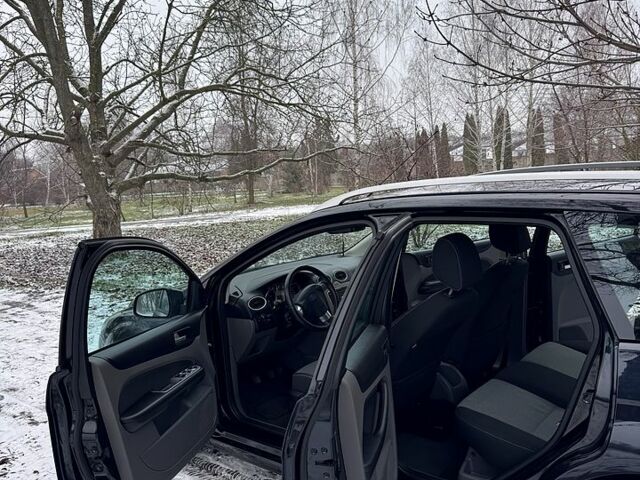 Чорний Форд Фокус, об'ємом двигуна 1.6 л та пробігом 235 тис. км за 6200 $, фото 9 на Automoto.ua