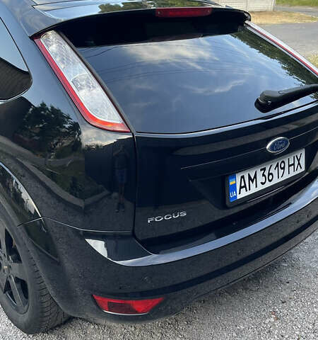 Черный Форд Фокус, объемом двигателя 1.6 л и пробегом 180 тыс. км за 6500 $, фото 8 на Automoto.ua