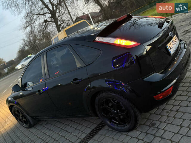 Черный Форд Фокус, объемом двигателя 1.8 л и пробегом 240 тыс. км за 5100 $, фото 13 на Automoto.ua