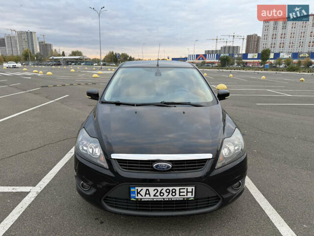 Черный Форд Фокус, объемом двигателя 1.56 л и пробегом 178 тыс. км за 6500 $, фото 1 на Automoto.ua