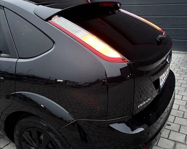 Чорний Форд Фокус, об'ємом двигуна 1.6 л та пробігом 134 тис. км за 8400 $, фото 9 на Automoto.ua
