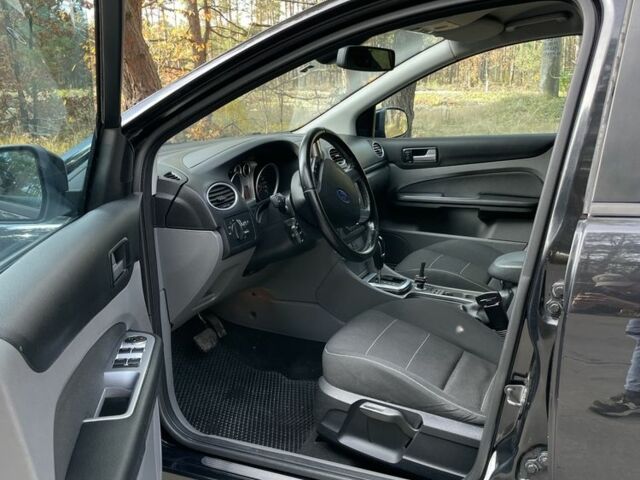 Чорний Форд Фокус, об'ємом двигуна 2 л та пробігом 257 тис. км за 5400 $, фото 8 на Automoto.ua