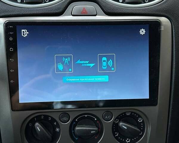 Черный Форд Фокус, объемом двигателя 0 л и пробегом 153 тыс. км за 5900 $, фото 6 на Automoto.ua