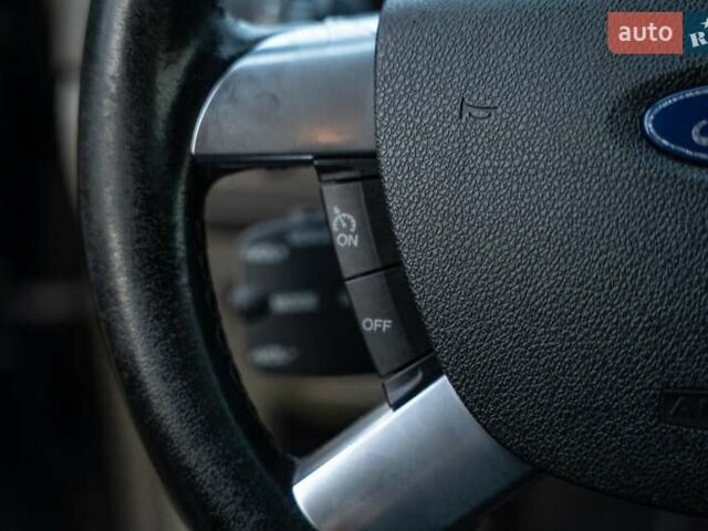 Чорний Форд Фокус, об'ємом двигуна 2 л та пробігом 258 тис. км за 7700 $, фото 20 на Automoto.ua