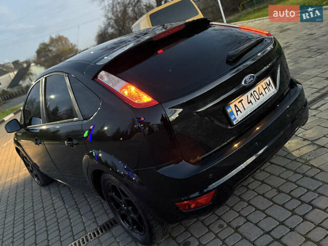 Черный Форд Фокус, объемом двигателя 1.8 л и пробегом 240 тыс. км за 5100 $, фото 12 на Automoto.ua