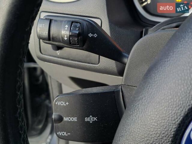 Черный Форд Фокус, объемом двигателя 1.6 л и пробегом 189 тыс. км за 5599 $, фото 32 на Automoto.ua