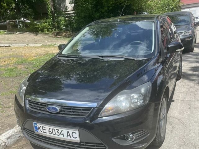 Черный Форд Фокус, объемом двигателя 2 л и пробегом 250 тыс. км за 5000 $, фото 4 на Automoto.ua