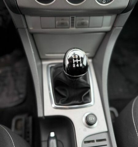 Черный Форд Фокус, объемом двигателя 1.6 л и пробегом 215 тыс. км за 5900 $, фото 20 на Automoto.ua