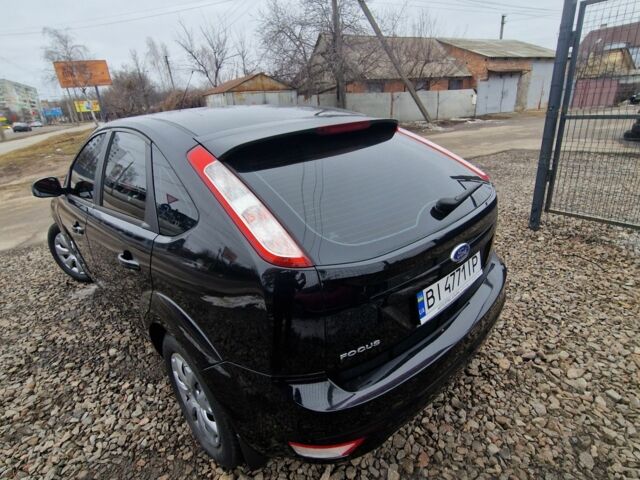 Чорний Форд Фокус, об'ємом двигуна 1.6 л та пробігом 158 тис. км за 5693 $, фото 5 на Automoto.ua