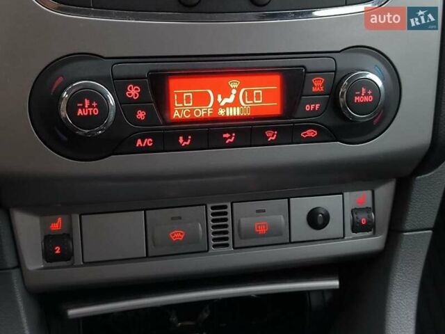 Черный Форд Фокус, объемом двигателя 1.56 л и пробегом 282 тыс. км за 5990 $, фото 15 на Automoto.ua