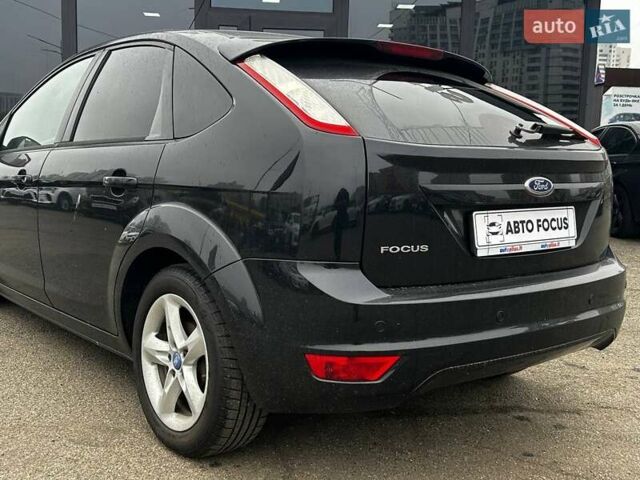 Черный Форд Фокус, объемом двигателя 1.56 л и пробегом 178 тыс. км за 6790 $, фото 4 на Automoto.ua