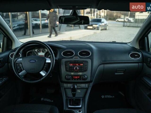 Чорний Форд Фокус, об'ємом двигуна 2 л та пробігом 258 тис. км за 7700 $, фото 17 на Automoto.ua