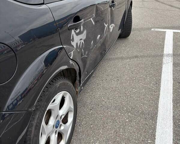 Черный Форд Фокус, объемом двигателя 2 л и пробегом 410 тыс. км за 5000 $, фото 3 на Automoto.ua