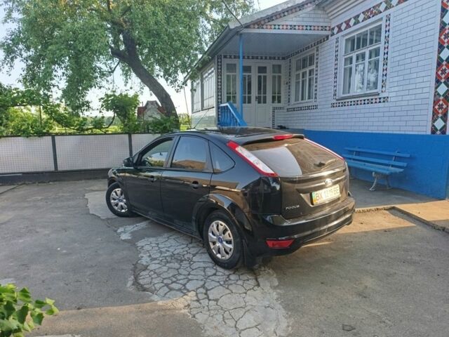 Чорний Форд Фокус, об'ємом двигуна 1.4 л та пробігом 124 тис. км за 5950 $, фото 1 на Automoto.ua
