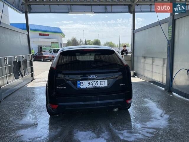Черный Форд Фокус, объемом двигателя 1.6 л и пробегом 165 тыс. км за 7200 $, фото 3 на Automoto.ua
